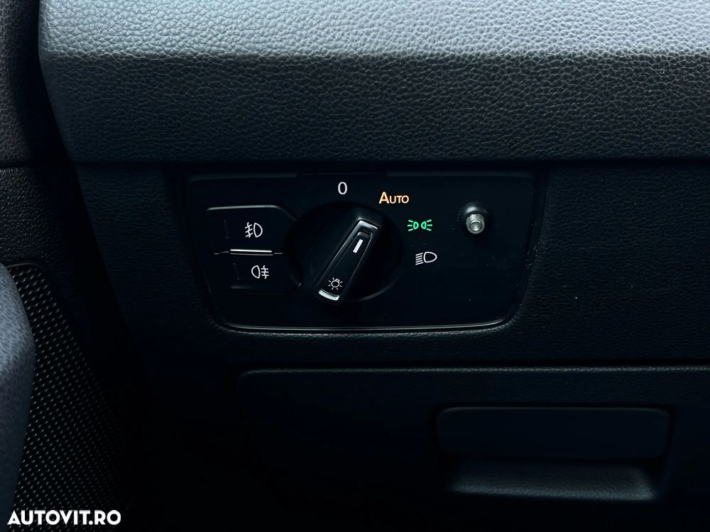 Volkswagen Passat - 21
