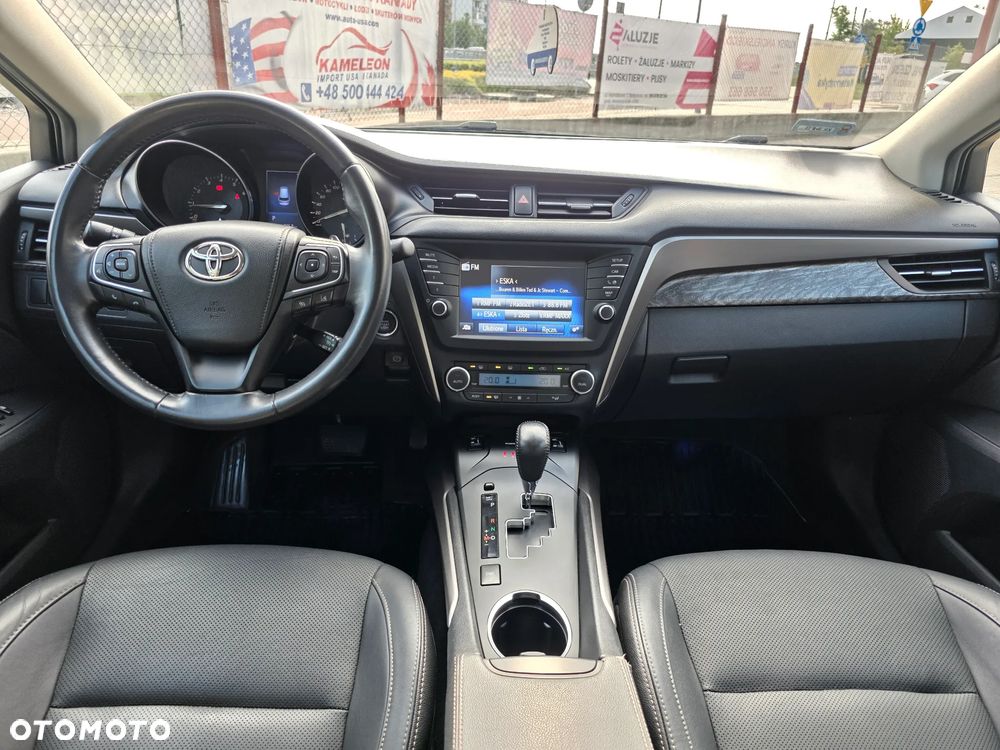Toyota Avensis 2.0 Prestige MS - 20