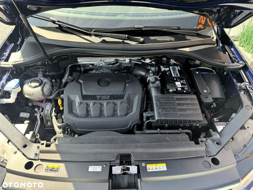 Volkswagen Tiguan - 38