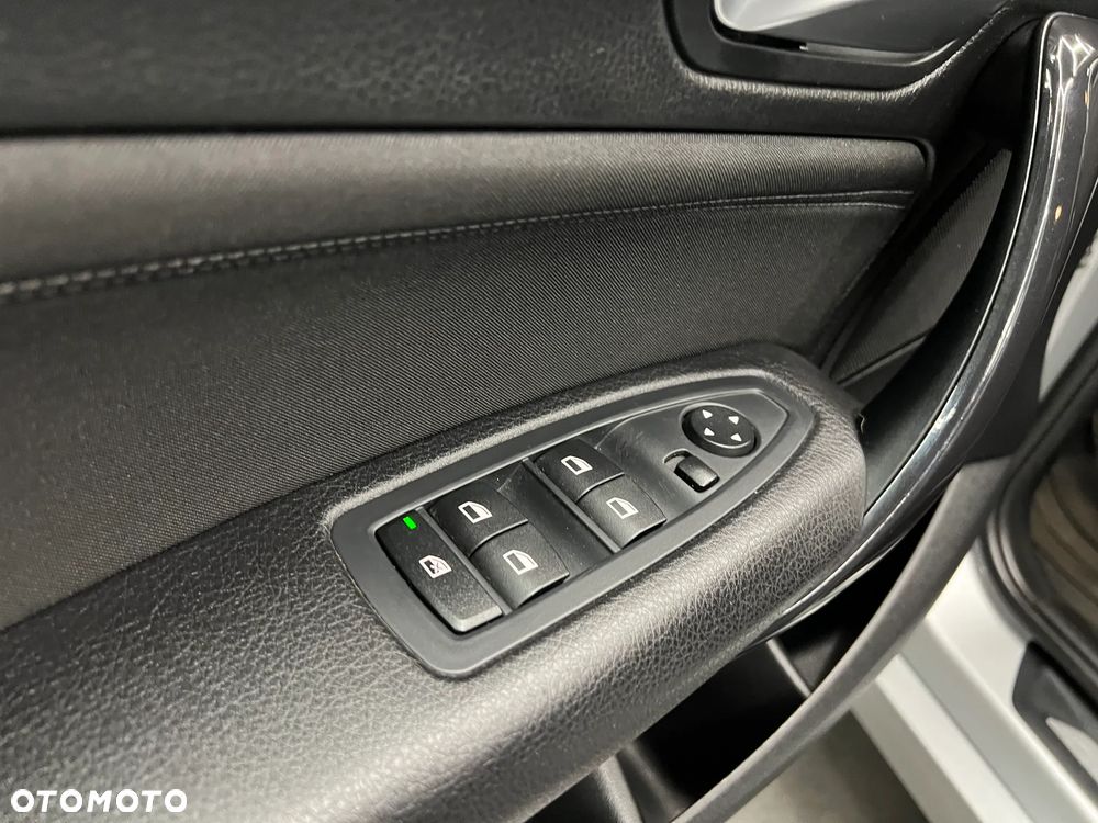 BMW Seria 1 118d DPF Edition Sport - 21