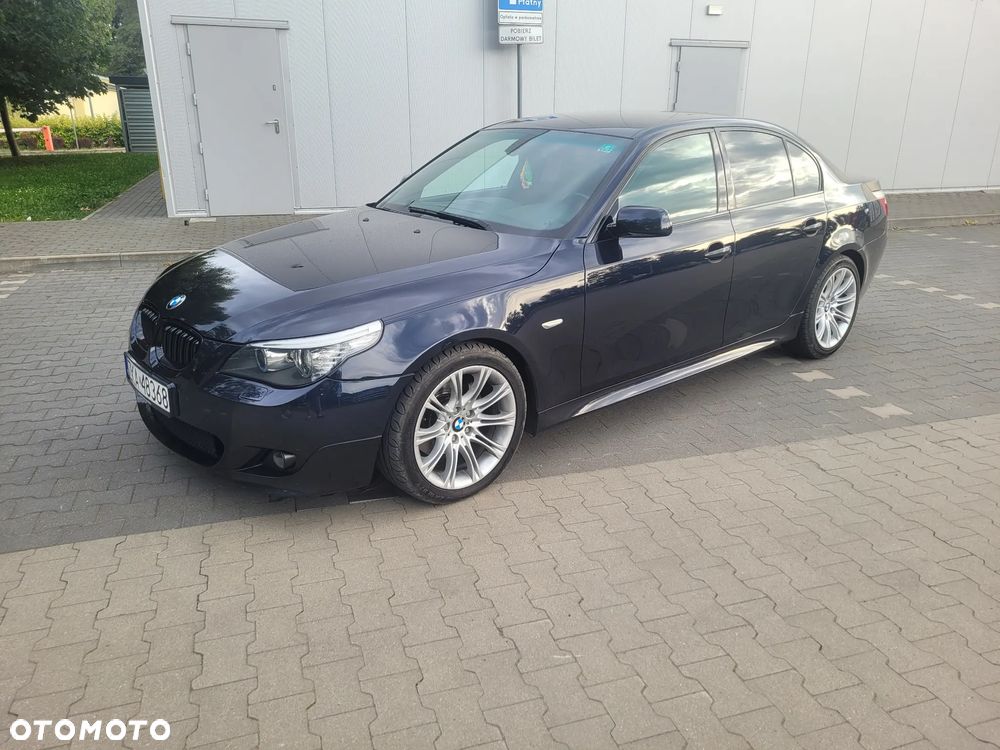 BMW Seria 5 530d Sport-Aut Edition Sport - 2