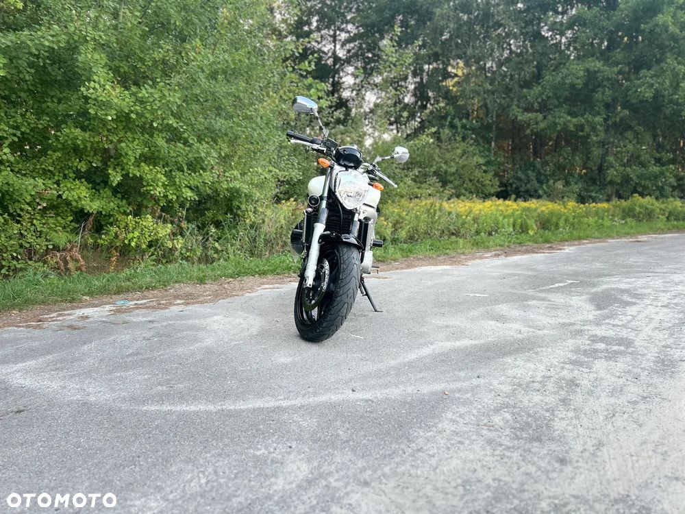 Yamaha FZ6 - 5
