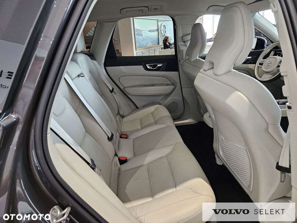 Volvo XC 60 - 20