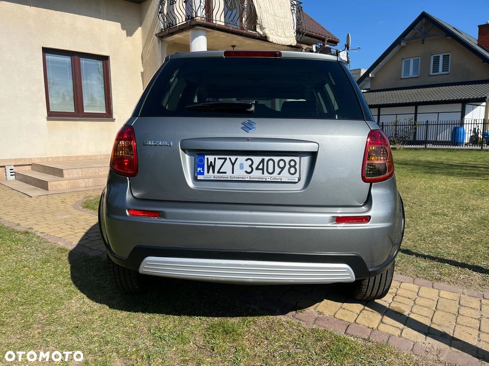 Suzuki SX4 1.6 VVT 4x2 Comfort - 4
