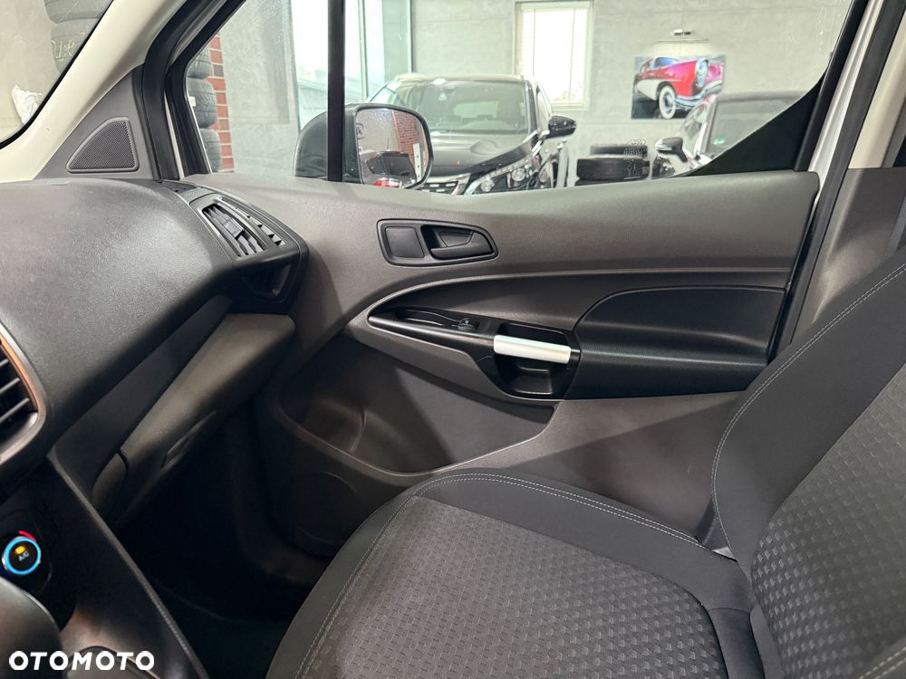 Ford Transit Connect 240 L2 Autm Trend - 30