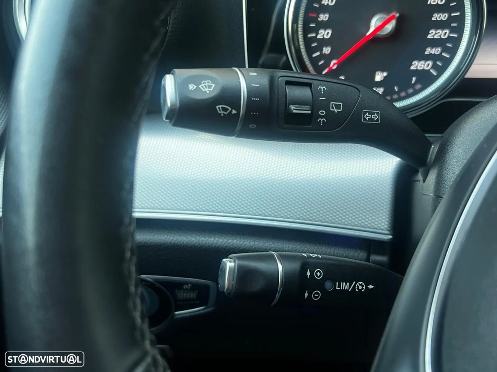 Mercedes-Benz E 220 d Avantgarde - 41