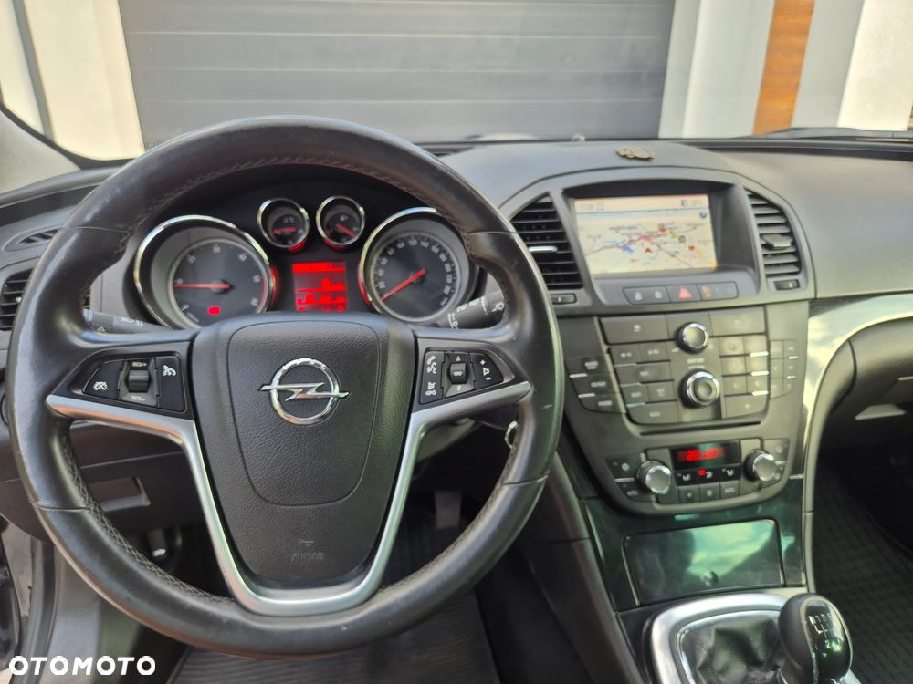 Opel Insignia 2.0 CDTI Cosmo - 14