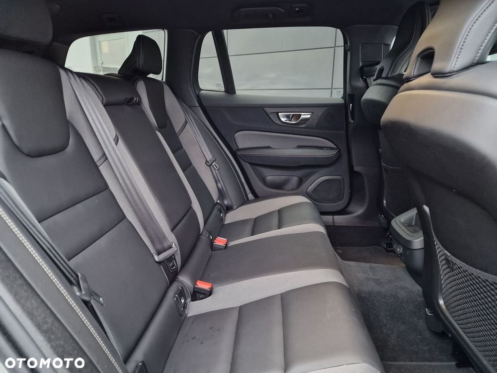 Volvo V60 - 18