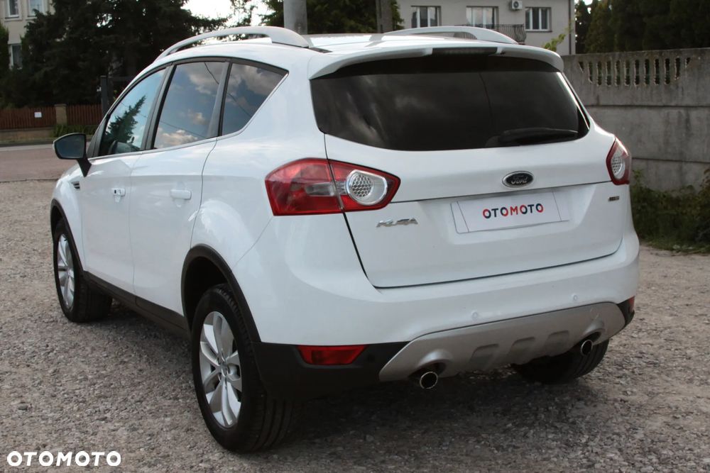 Ford Kuga 2.0 TDCi Titanium - 8