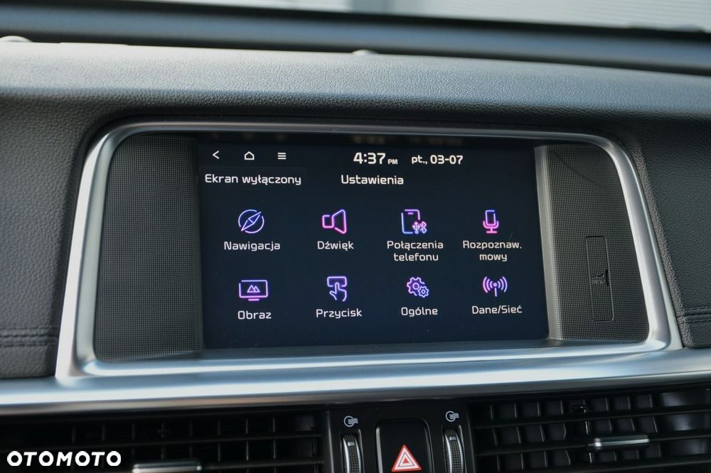 Kia Optima Plug-in Hybrid - 32
