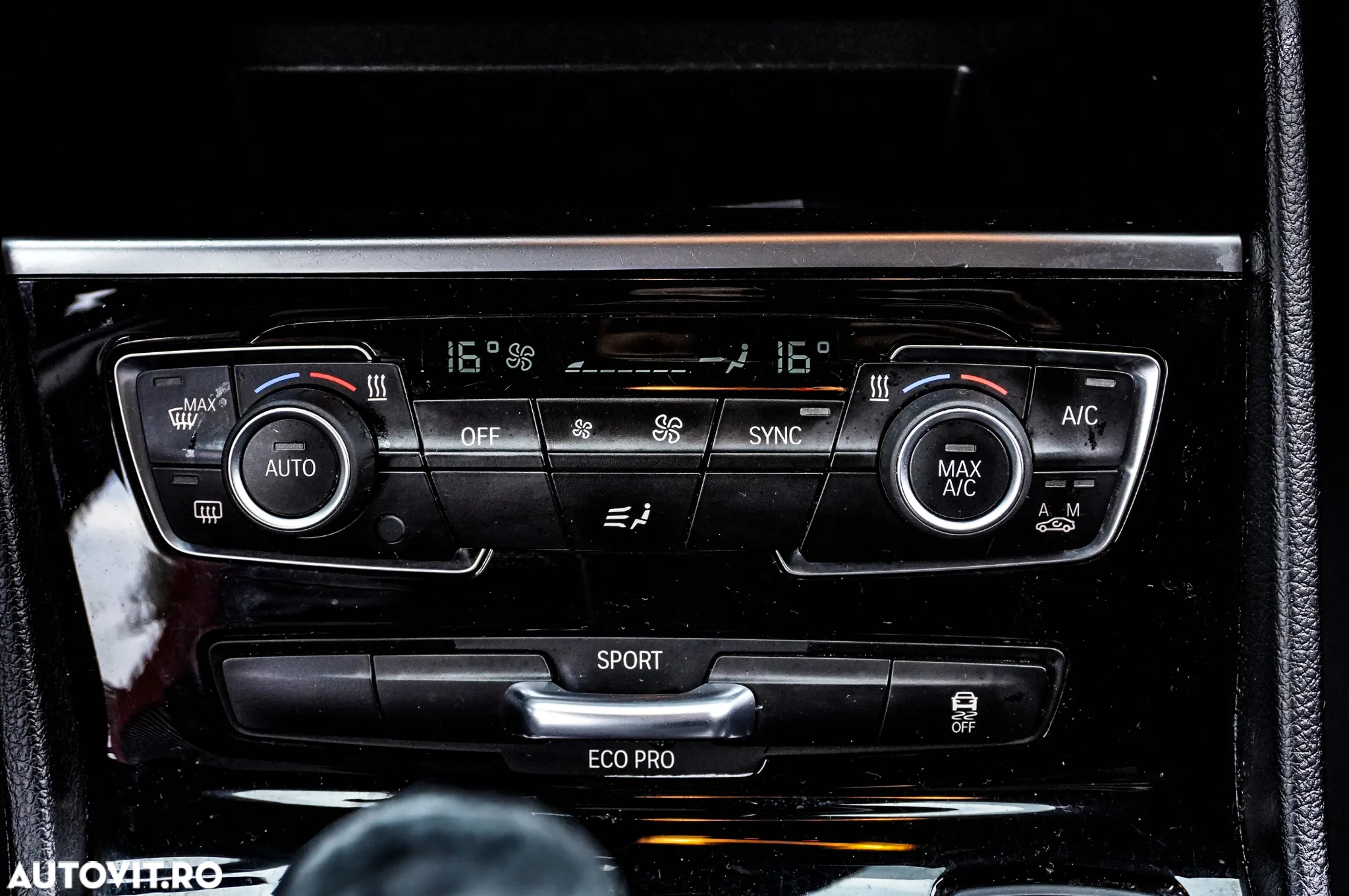BMW Seria 2 216d Advantage - 22