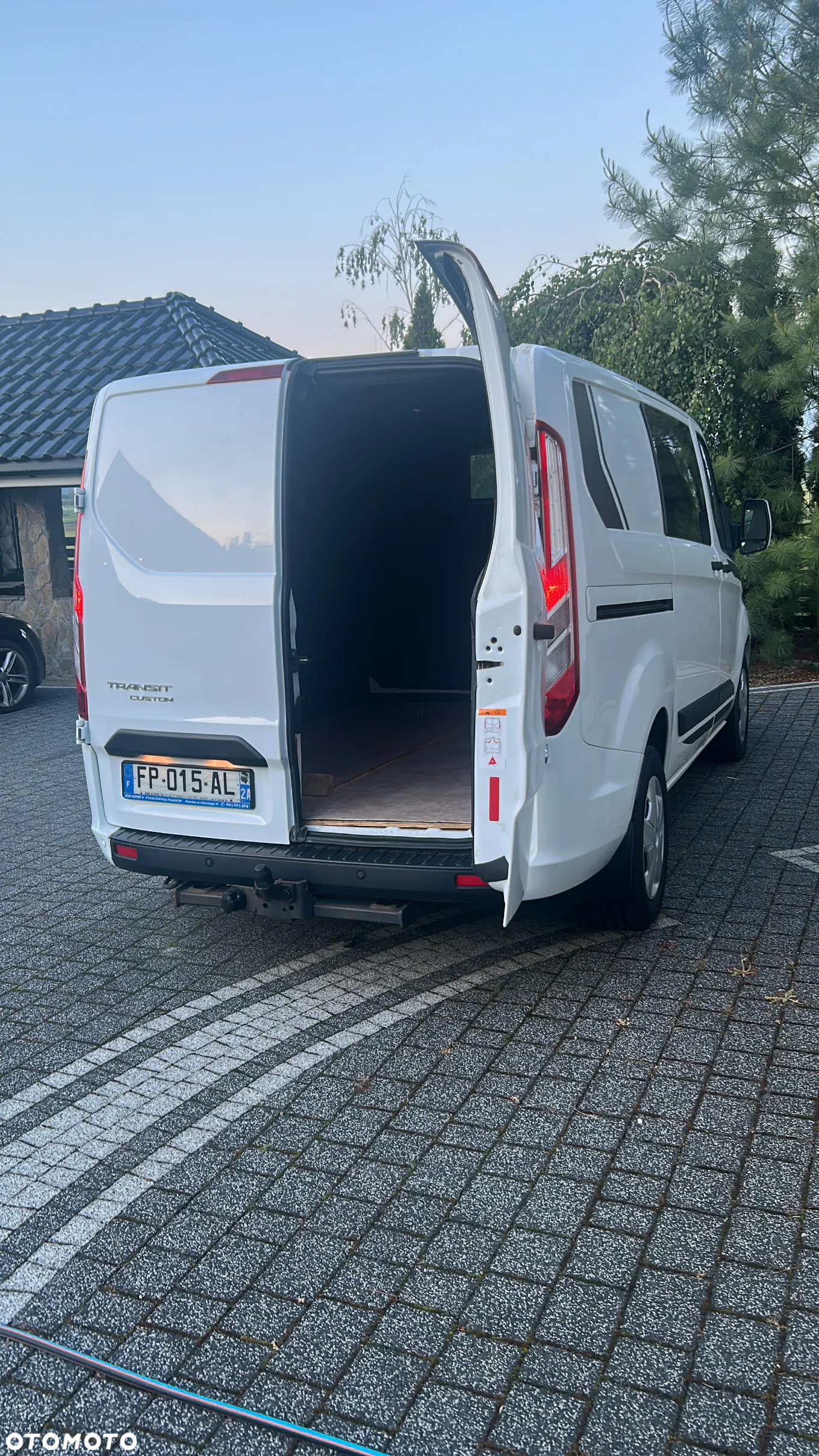 Ford Transit Custom 320 L1H1 LKW VA Autm Trend - 11