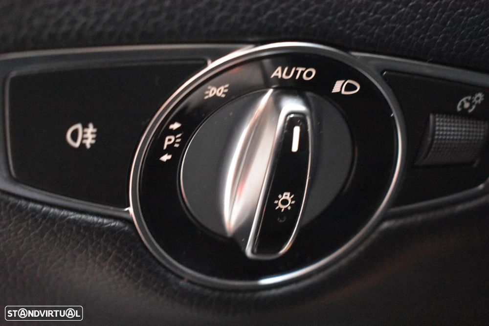 Mercedes-Benz E 220 d Avantgarde - 44