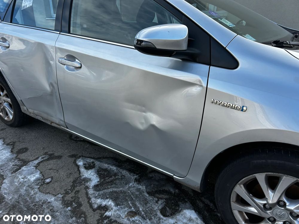 Toyota Auris - 4