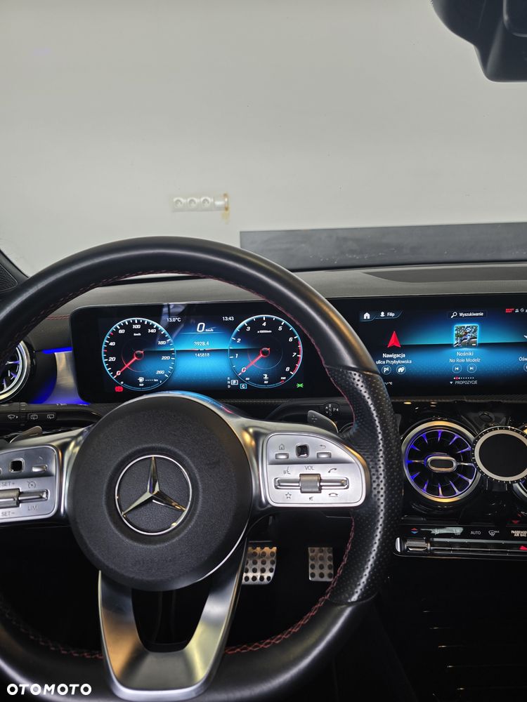 Mercedes-Benz CLA - 7
