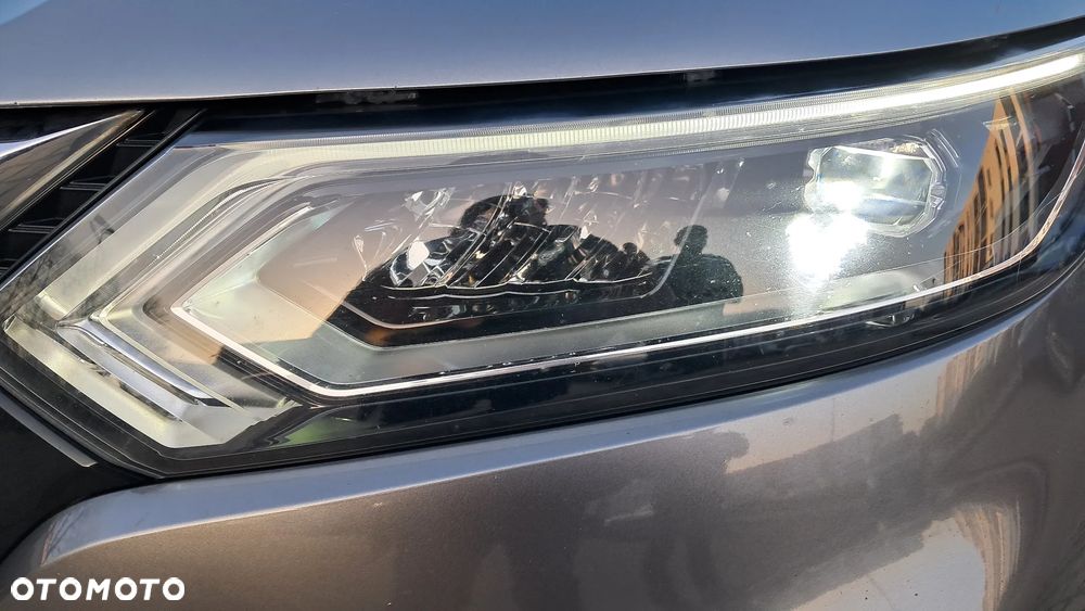 Nissan Qashqai 1.7 dCi Tekna - 4