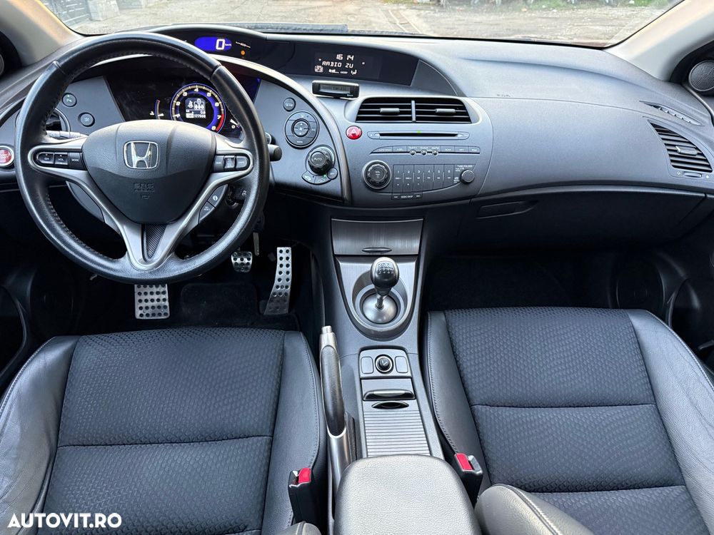 Honda Civic 1.8i-VTEC Sport - 17
