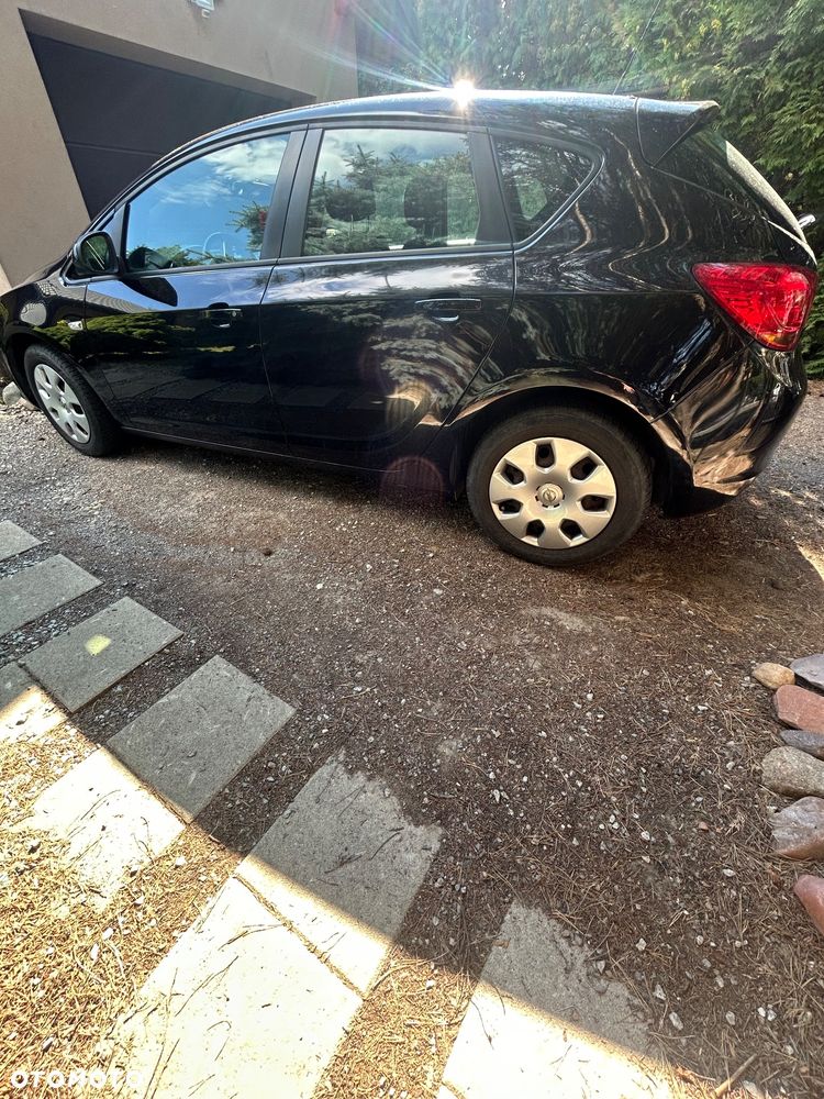 Opel Astra 1.6 - 4