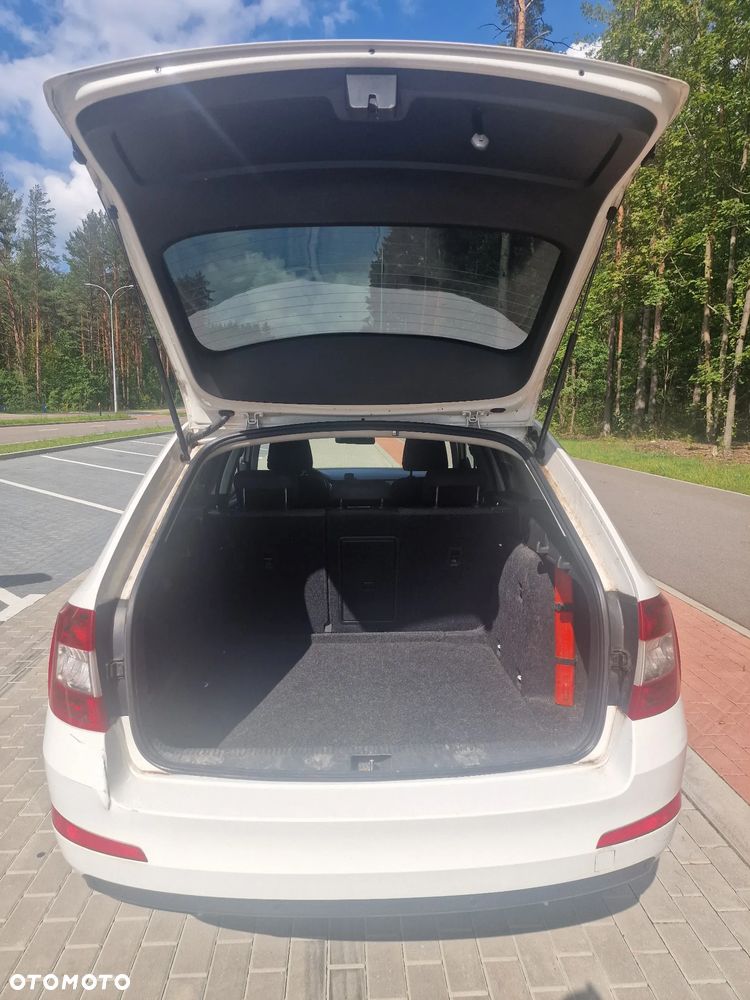 Skoda Octavia 1.6 TDI Ambition - 6