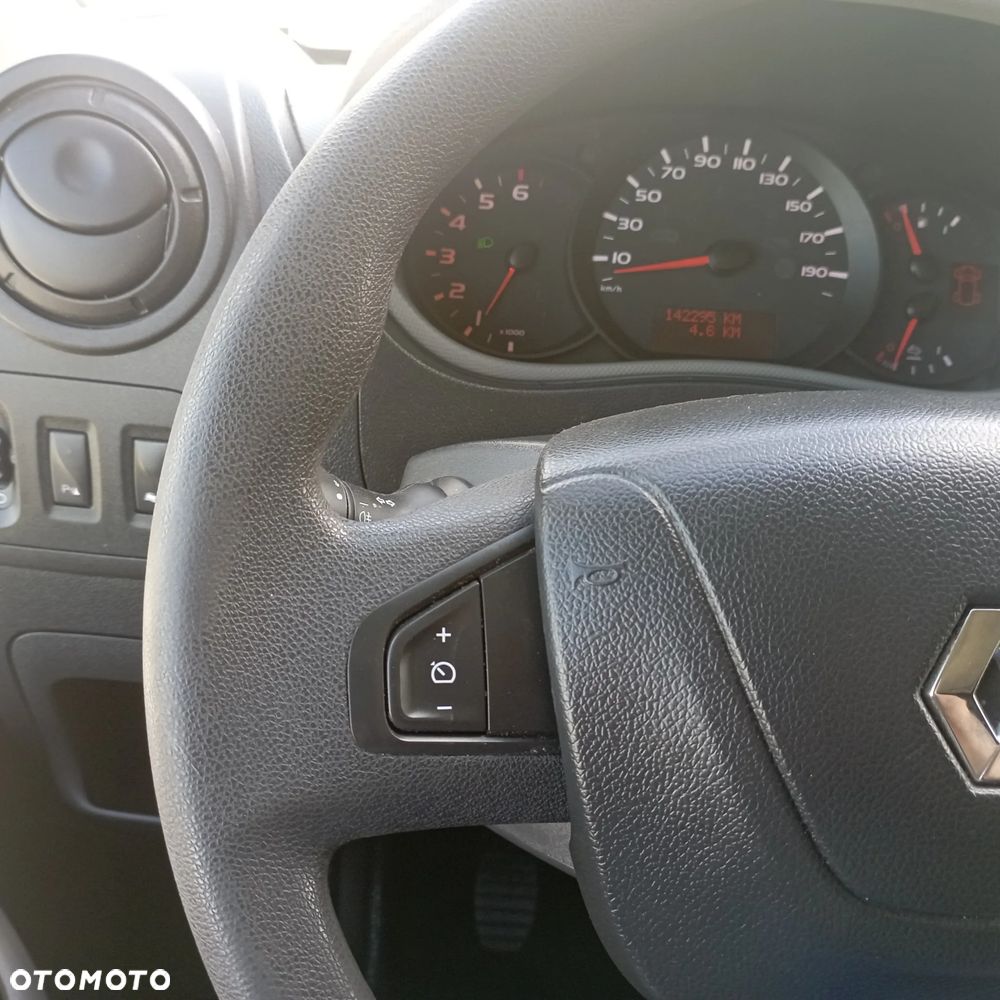Renault Master - 27