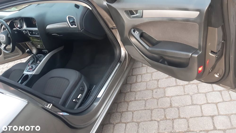 Audi A4 - 4