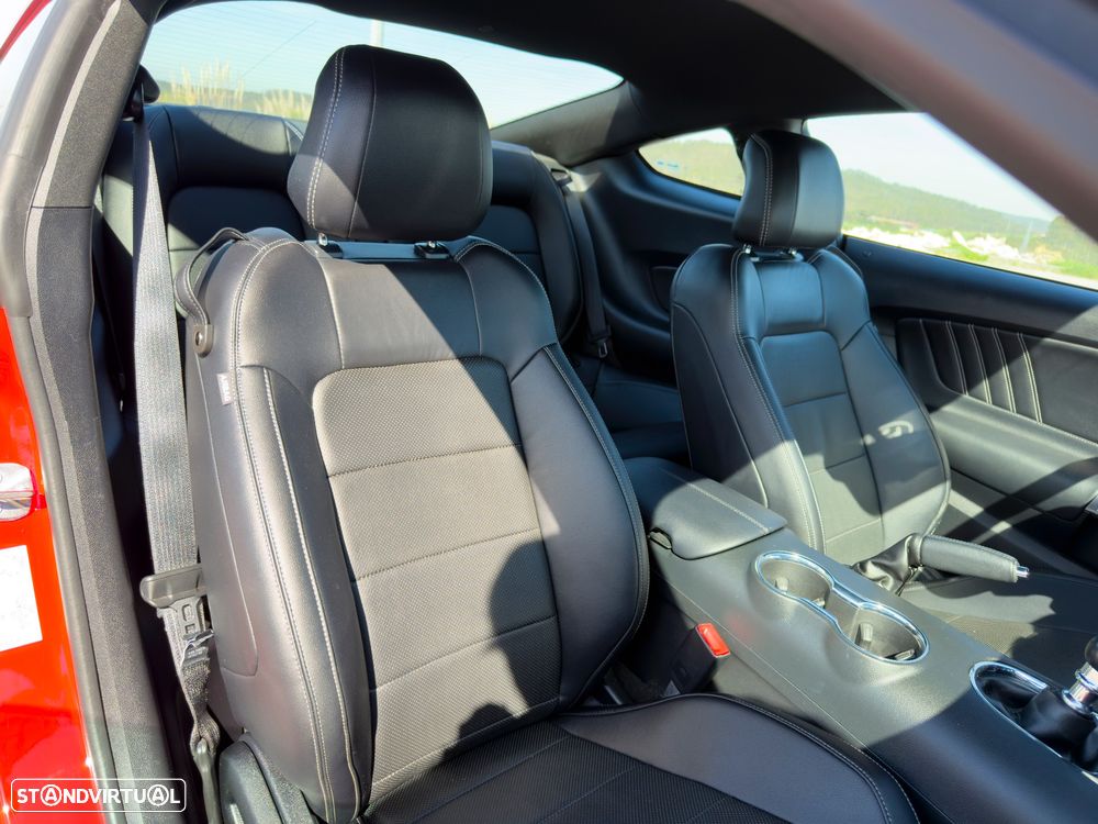 Ford Mustang 2.3i EcoBoost - 20