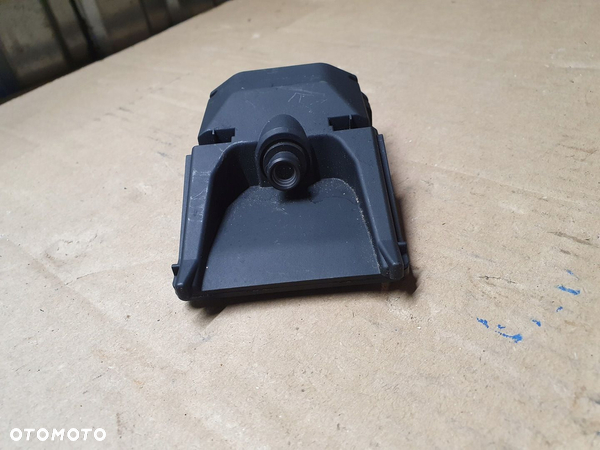 KIA CARNIVAL KAMERA PASA RUCHU SZYBY CZOŁOWEJ 95890A9600