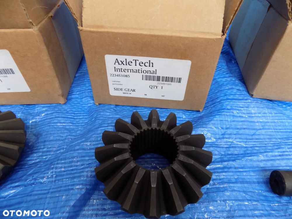 zestaw serwisowy części mechanizmu różnicowego 87750809 case tytan 3520 flx4010 - 3