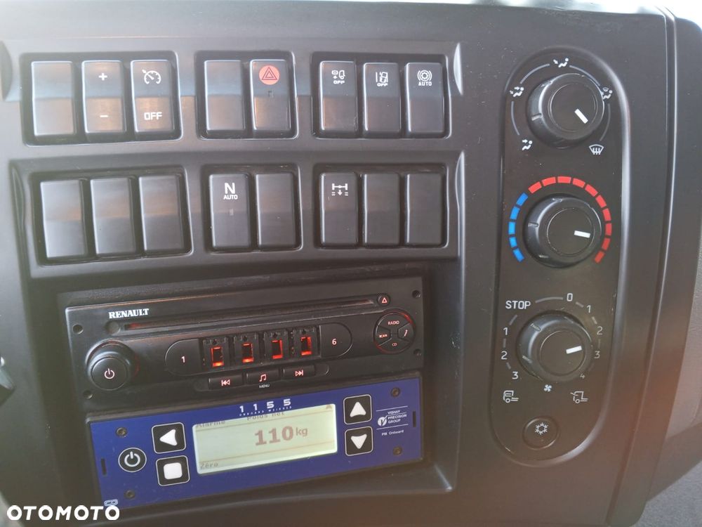 Renault Śmieciarka Renault D19/ Mały przebieg i udokumentowany - 25