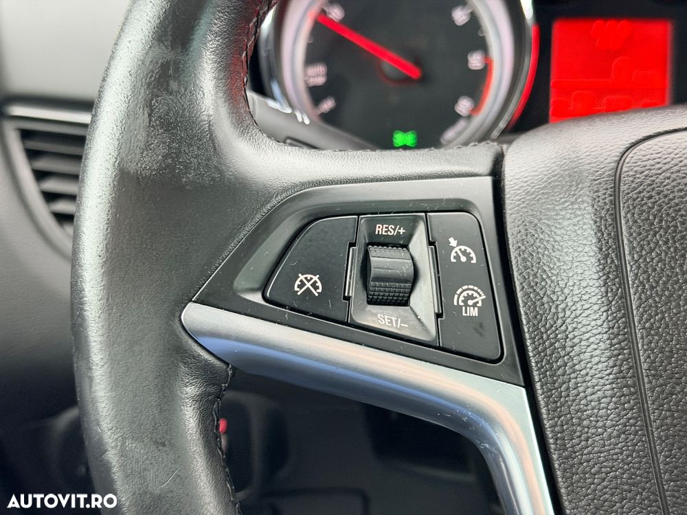 Opel Zafira 1.6 D Start/Stop Innovation - 32