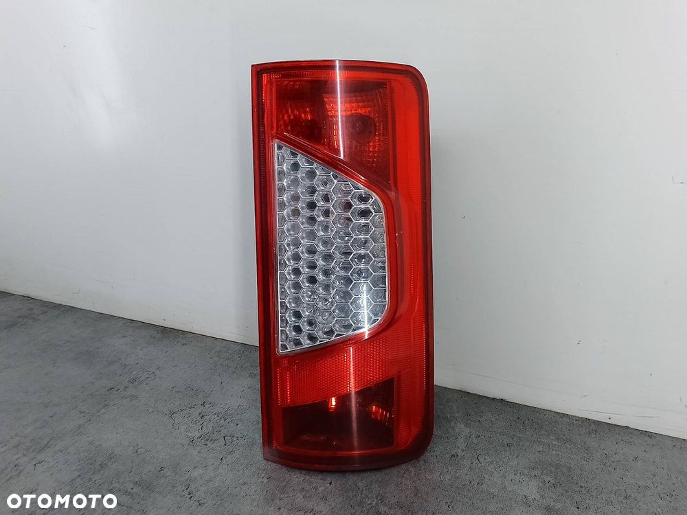LAMPA TYLNA PRAWA FORD TRANSIT CONNECT 9T1613404AB - 3