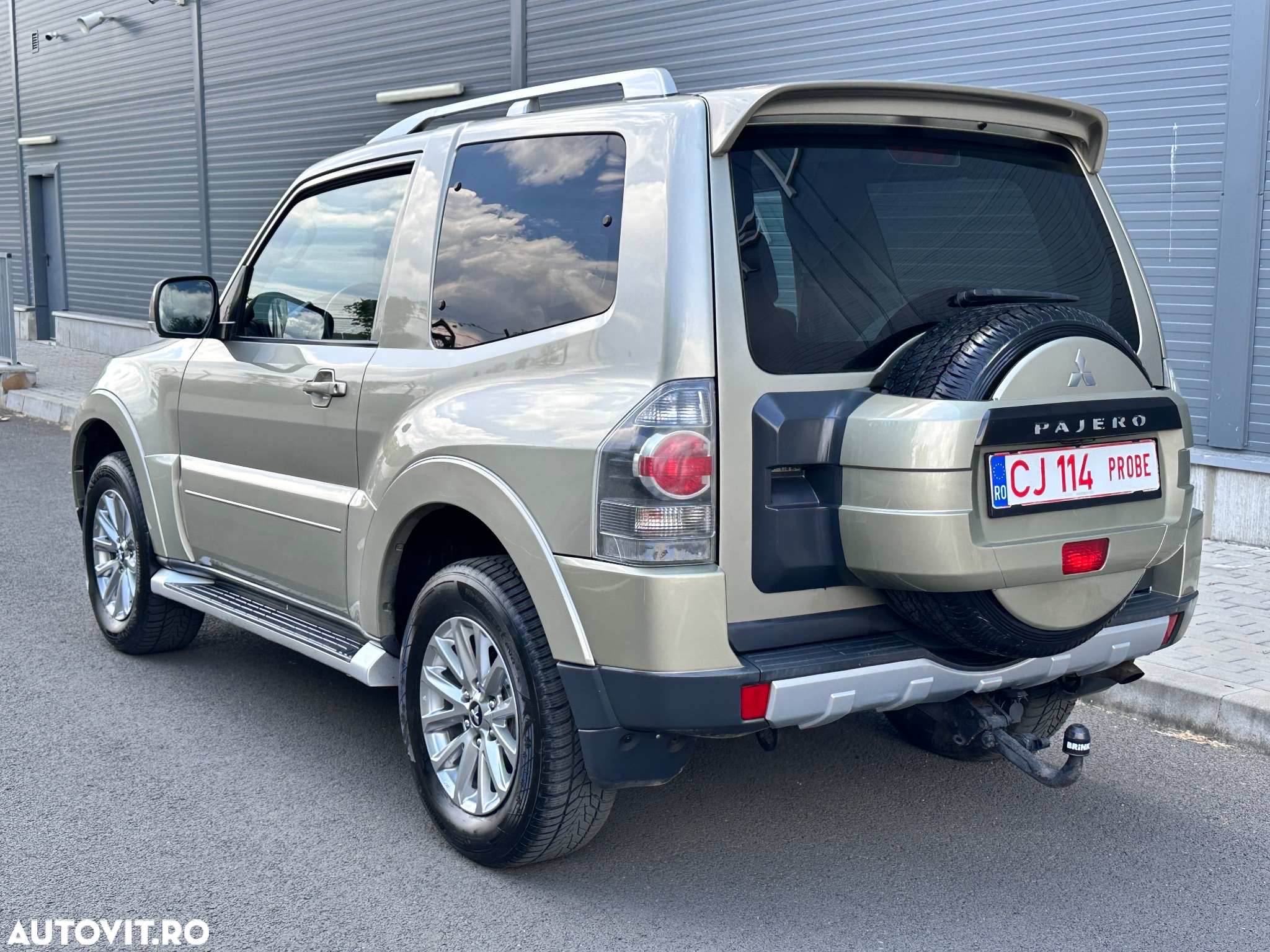 Mitsubishi Pajero 3.2 DI-D Automatik Limited Edition - 15