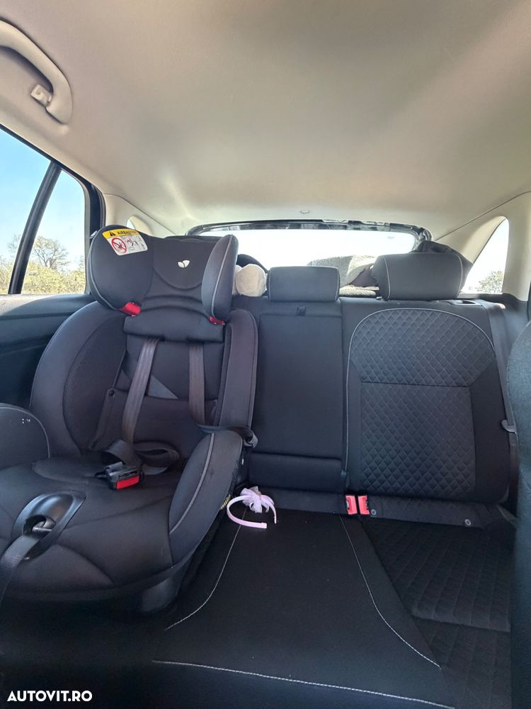 Skoda RAPID 1.4 TDI Active DSG - 11