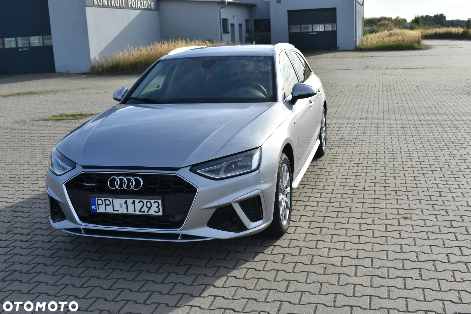 Audi A4 Avant 40 TFSI quattro S tronic - 2