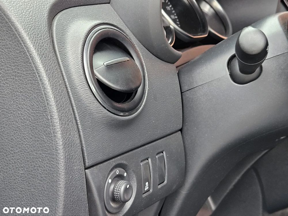 Dacia Dokker 1.6 SCe Stepway - 14