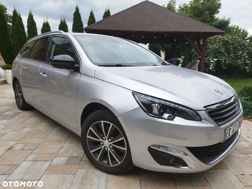 Peugeot 308 - 1