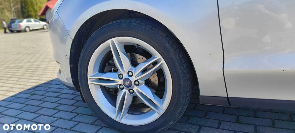 Ford Galaxy 2.0 TDCi 4WD Titanium PowerShift - 5