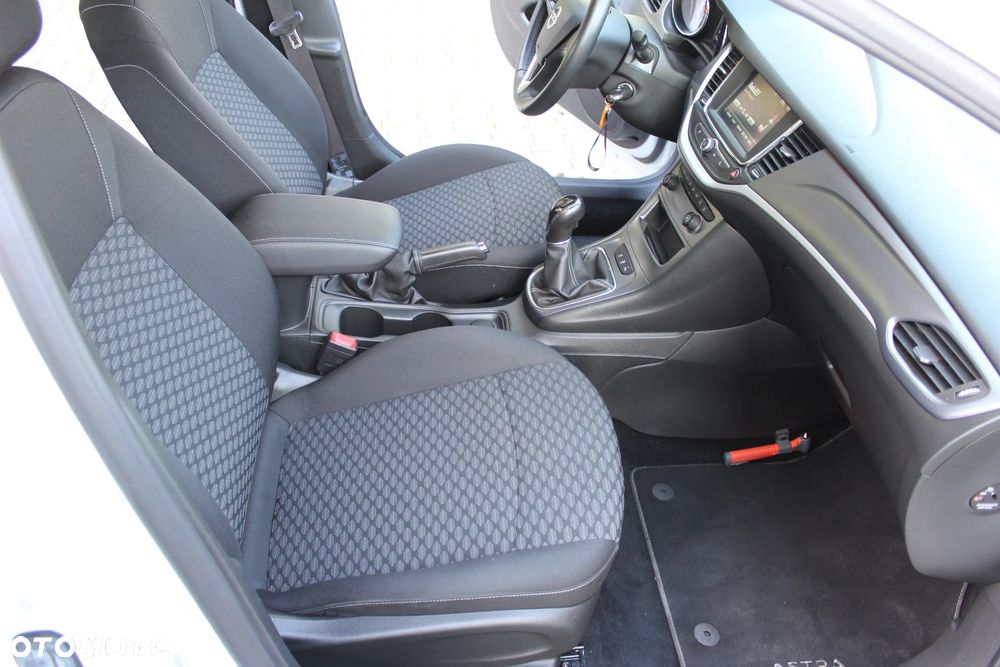 Opel Astra 1.4 Turbo Ultimate - 23