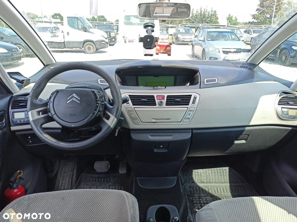 Citroën C4 Grand Picasso - 10