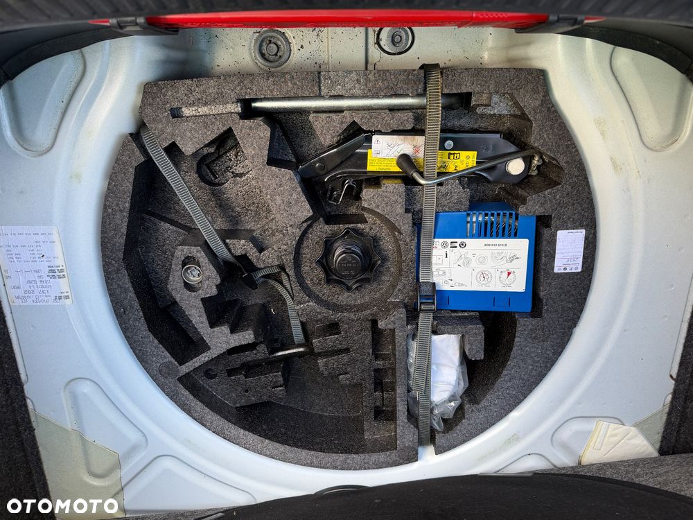 Volkswagen Scirocco - 29