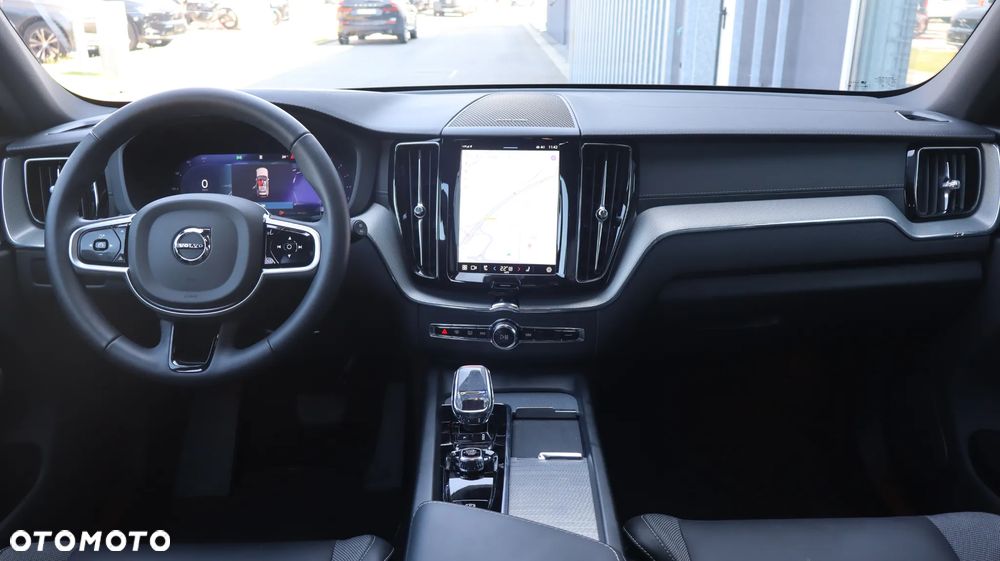 Volvo XC 60 B5 B AWD Ultimate Black Edition - 10