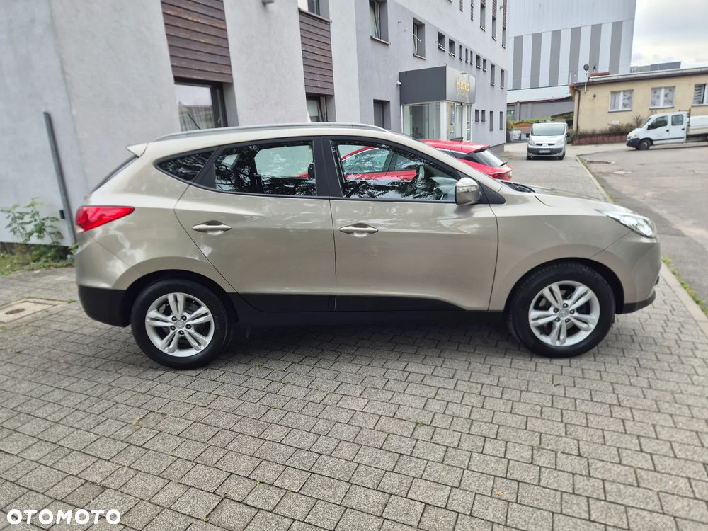 Hyundai ix35 2.0 CRDi 4WD Comfort - 4