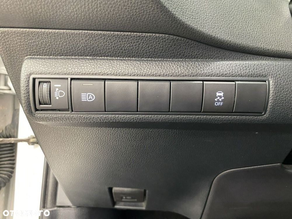 Toyota Corolla - 27