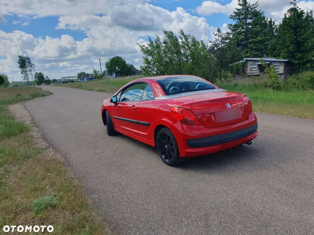 Peugeot 207 CC - 4