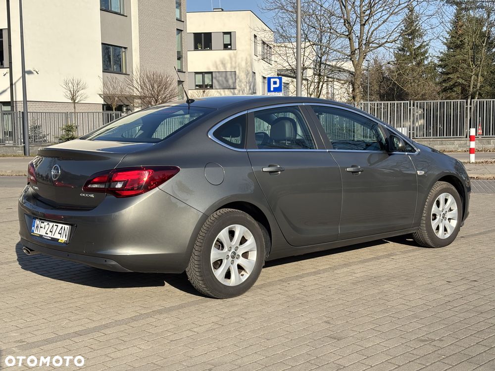 Opel Astra 1.4 T EU6 - 2