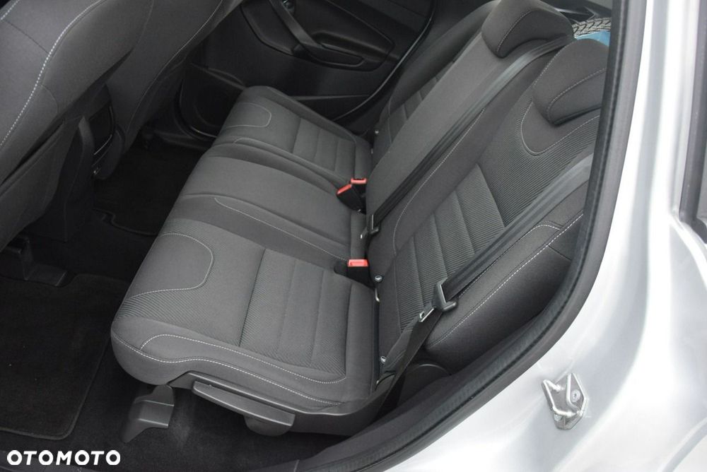 Ford Kuga 2.0 TDCi 2x4 Trend - 21