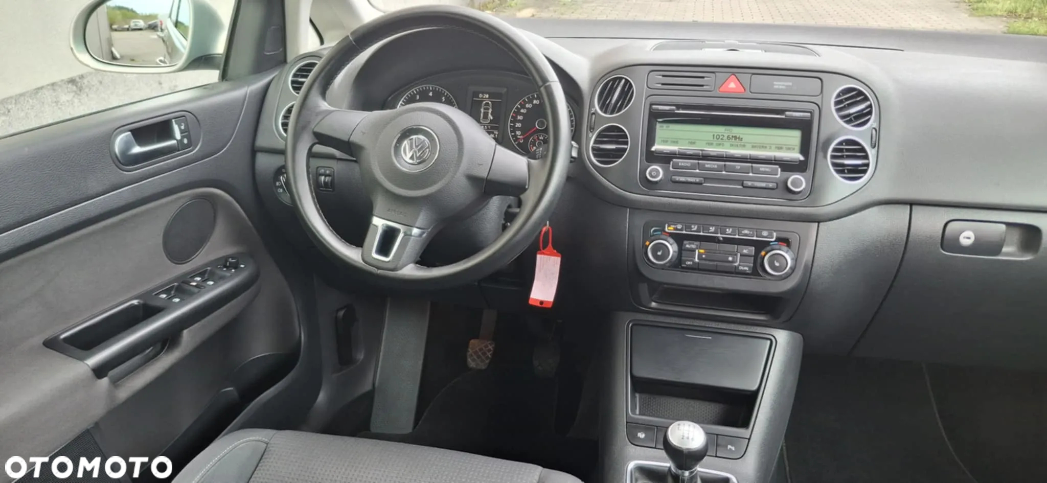 Volkswagen Golf Plus 1.2 TSI Team - 16