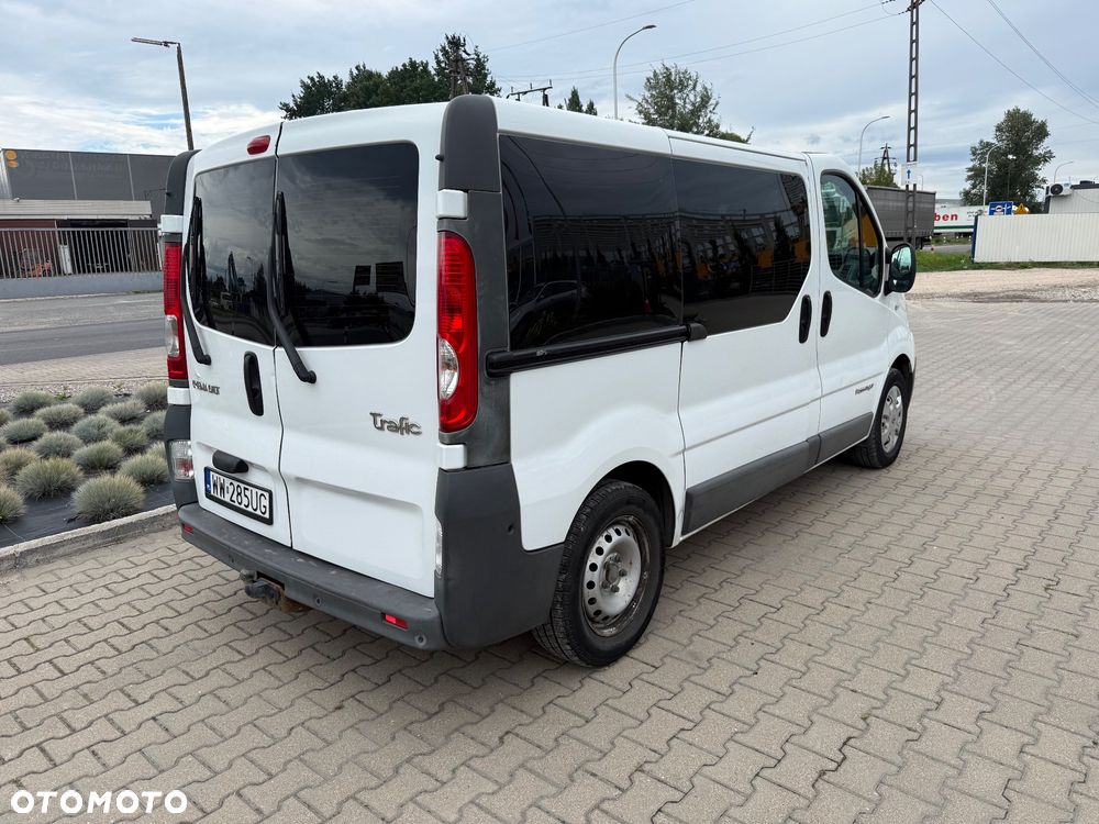 Renault Trafic L1H1 Passenger Lux - 3