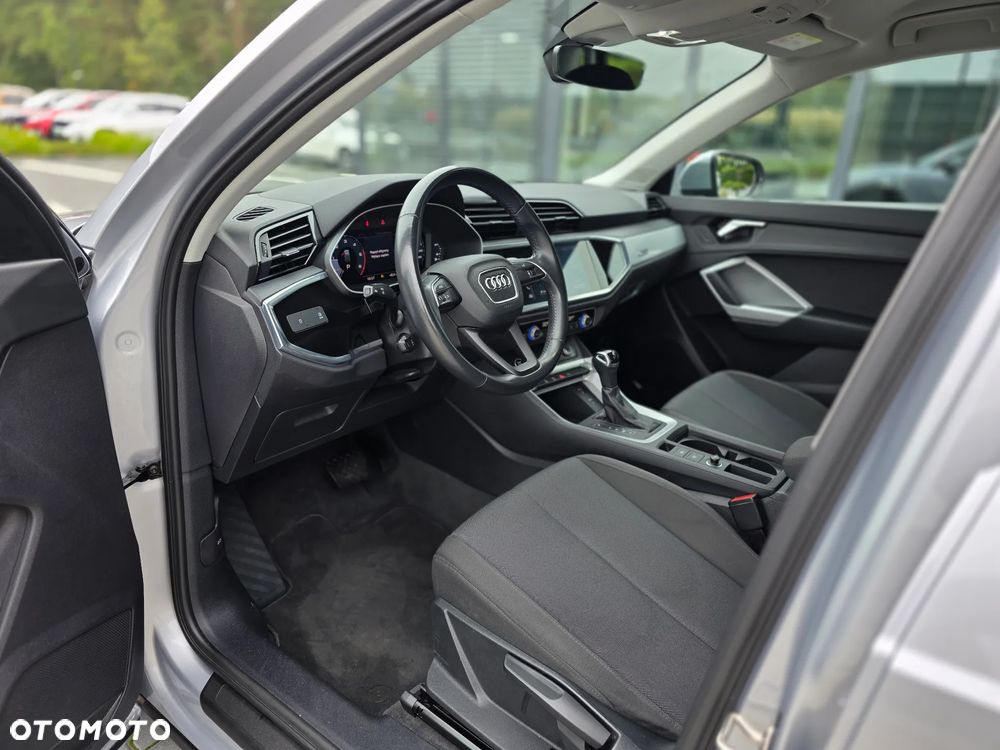 Audi Q3 35 TDI S tronic - 17