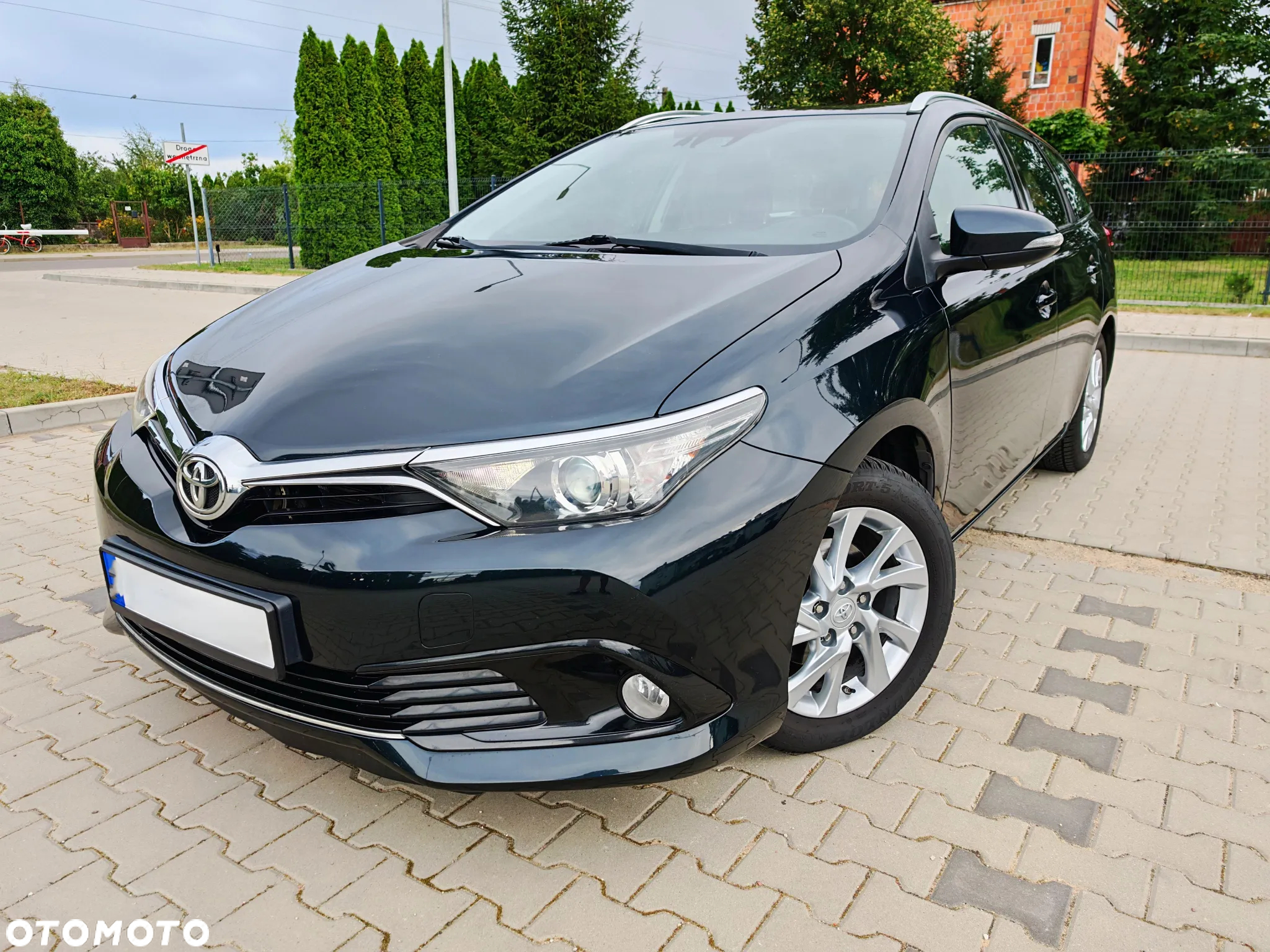 Toyota Auris 1.2 T Premium - 2
